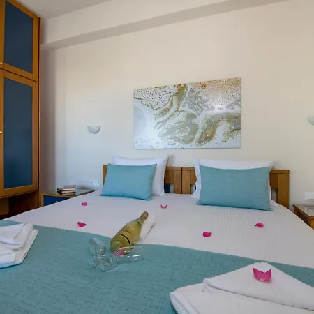 Aparthotel Kedrissos