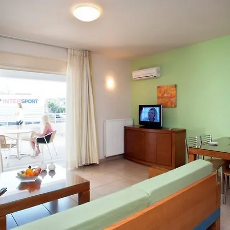 Lejlighedshotel Kedrissos 3*